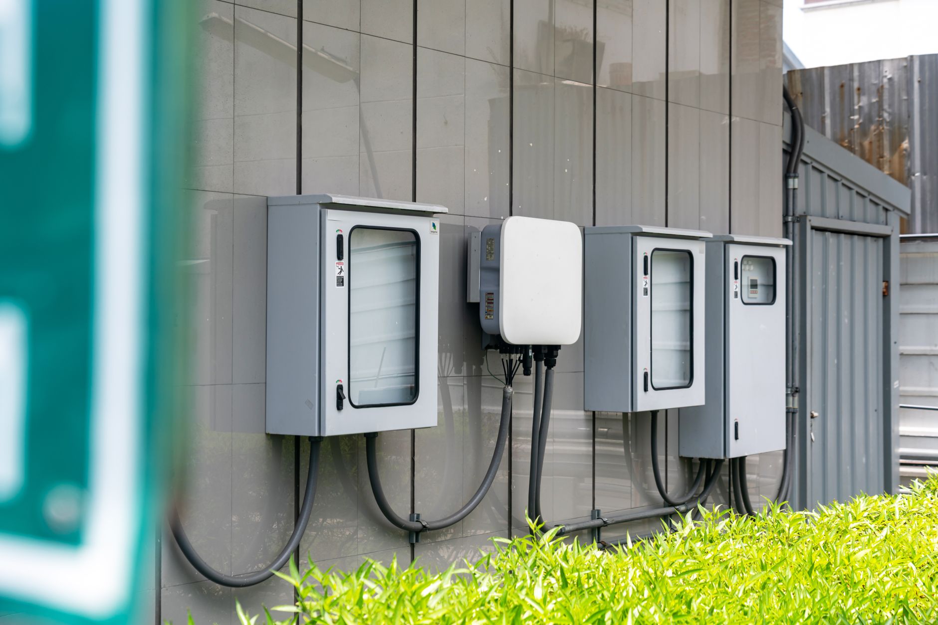 Emergency Service — Ray's Electric